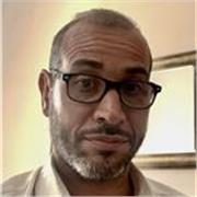 Profesor de inglés , Licenciado en Filología Inglesa para adolescentes y adultos 