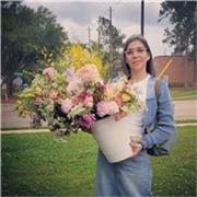 Spanish teacher, native speaker from Mexico