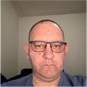 Mécanicien et diagnosticien automobile avec expérience de plus + de 30 ans.