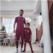 Profesor de Educación Física y deportes, orientado al fútbol