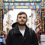 Brazilian in London since 2020, ready to share Portuguese language and culture. Affordable lessons available now!