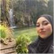 Profesora de ESO y Bachillerato con +5 años de experiencia en matemáticas y ciencias