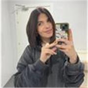 Profesora titulada en filologia inglesa, con mas de 5 años de experiencia impartiendo clases extraescolares.