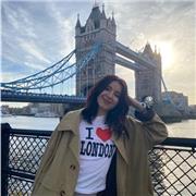 Profesora de inglés con C1 Inglés-Cambridge, imparte clases online