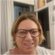 Impartisco lezioni chiare e semplici di matematica per elementari, medie e/o superiori.
