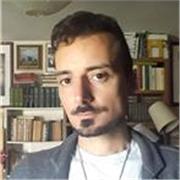 Cerchi un tutor per materie umanistiche? Oppure per traduzioni dall'inglese all'italiano? Hai bisogno di aiuto per tesine, elaborati o tesi di laurea?
