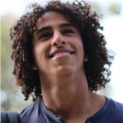 Je suis un jeune professeur motivé pour enseigner anglais, philosophie et musique