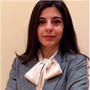 Laureata in Giurisprudenza e abilitata all'esercizio della professione, offre ripetizioni di civile, penale e amministrativo.