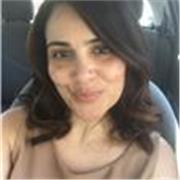 Sono laureata in giurisprudenza, posso seguire sia i ragazzi della scuola secondaria che la primaria.