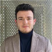 Étudiant en économie gestion avec stage en tant qu’analyste financier à la banque de France