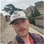 Amante de la historia y por así decirlo historiador empírico. Domino fácilmente datos históricos.