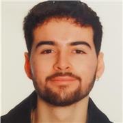 Estudiante de 4º de Psicología con habilidad para dar clases de refuerzo del área de sociales.