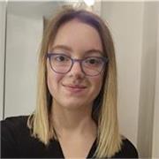 Etudiante donne des cours particuliers de français