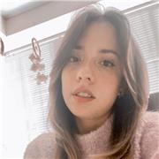 Profesora para ninos y niños y niñas de 3 a 5 años