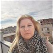 Francés: profesora nativa enfocada en la comunicación real y fluida desde el primer día