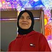 English Language Tutor teaching students of all ages and levels, with specialized preparation for the IELTS exam.