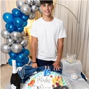 studente con ottime conoscenze nella materia indicata