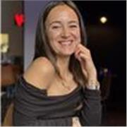 Pedagoga titulada con más de 10 años de experiencia. He trabajado en diferentes colegios y academias