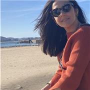 Profesora titulada en turismo con una amplia y variada experiencia en el sector, pudiendo ofrecer una visión global de este.