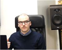 Sei alla ricerca di un insegante di musica? sono la persona che fa per te! insieme possiamo studiare un programma adatto alle tue esigenze e creare un percorso su misura per te!
