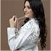 Sou Cirurgiã-Dentista e gosto de trabalhar dando aula. Fui monitora durante toda faculdade