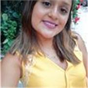 Profesora de español, matemáticas, historia y enfermería; con práctica en enseñanza en niños, jóvenes y adultos