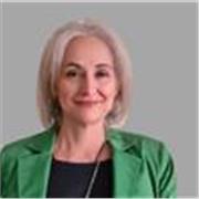 Profesora de contabilidad con más de 15 años de experiencia