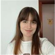 Graduada en Bachillerato. Estudiando actualmente arte dramático. Más de 6 años de experiencia en interpretación y técnica vocal.