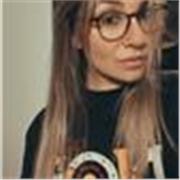 Offro lezioni private a bambini delle scuole elementari e medie, adattandole alle loro esigenze