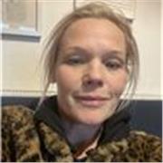 I am a life coach who supports students to feel calmer, more confident and more in control of their lives. 