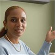 Profesora  en administración de empresas con 10 años de trayectoria.