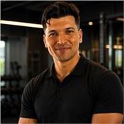 Trasforma il tuo fisico con un Personal Trainer laureato in Scienze dello Sport: allenamenti online su misura