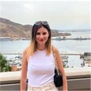 Profesora ofrece clases para todas las asignaturas de Educación Primaria