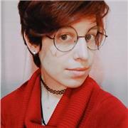 Clases de dibujo tanto tradicional como digital, composición, coloreado eniluminacion, uso de diferentes materiales ( como lapices, acuarelas, crayones), contar historias en imagenes, usar su creatividad e imaginación, de básica a media