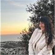 Enseño todas las asignaturas de primaria, especialmente matemáticas y ciencias naturales