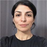 Online English teacher who teaches students from all ages