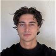 Coach sportif à domicile, je suis la pour vous accompagner dans vos objectifs. Plaisir et sport se rencontrent pour un beau moment