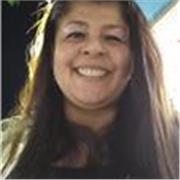 Professora particular de língua portuguesa, língua inglesa e literatura. Experiente com aulas remotas para qualquer nível