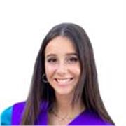 Graduada en Educación Primaria con la mención de inglés, imparto clases de forma online.