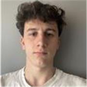 Profesor de futbol apto para todas las edades y niveles 