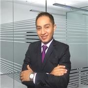 Professeur d’espagnol, actuellement professeur des écoles des commerces à Paris