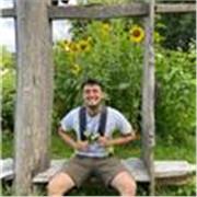 Graduado en Historia que puede impartir desde primero de la ESO hasta bachillerato (cursando acutalmente master profesorado)