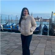 Estudiante de tercero de Psicología, experiencia en clases particulares de ciencias e inglés a primaria y secundaria.