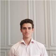 Etudiant en Master de droit, titulaire d'un bac scientifique, offre des cours particuliers en mathématiques, français, et histoire-géographie.