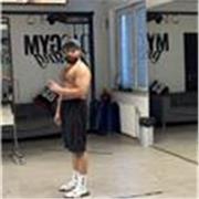Personal Fitness Trainer und Fitness Coach (in Person und Online)