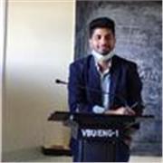 A well experienced English tutor for all age group students