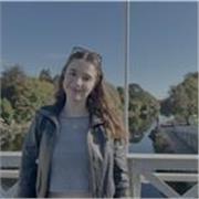 Profesora con dos años de experiencia ofrece clases de inglés particulares