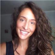 Souriante, ambitieuse et dynamique je serai ravie de rejoindre votre équipe