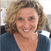 Profesora de inglés nativa y titulada ofrece clases online para profesionales online