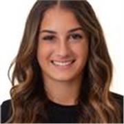 ragazza aiuto compiti per elementari e medie
